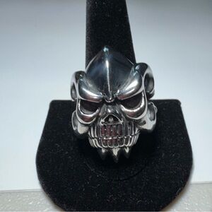 Silver Skull Ring